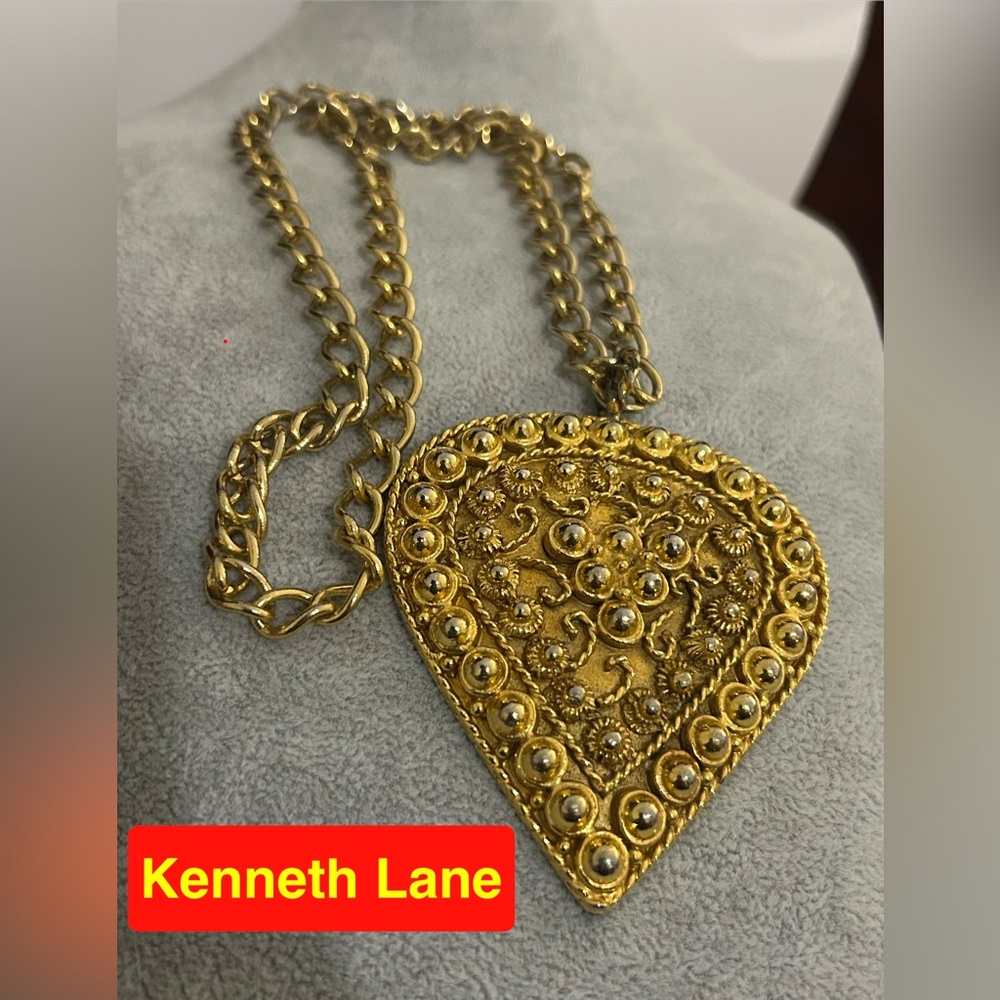 Vintage Kenneth Jay Lane Etruscan Revival Pendant and Chain Necklace